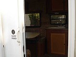 2011 Gulf Stream Visa Photo #10