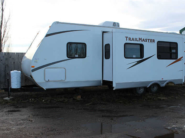 2011 Gulf Stream Trailmaster Photo