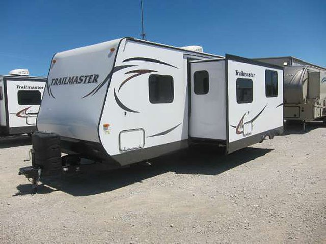 2016 Gulf Stream Trailmaster Photo