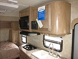 2015 Gulf Stream Vista Cruiser Photo #14