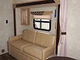2016 Gulf Stream Vista Cruiser Photo #9