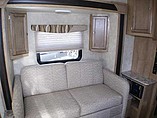 2015 Gulf Stream Vista Cruiser Photo #9