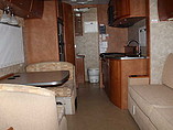 2008 Gulf Stream Vista Cruiser Photo #2