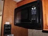 2008 Gulf Stream Vista Cruiser Photo #8