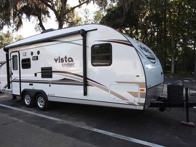 2014 Gulf Stream Vista Cruiser Photo