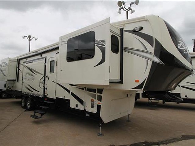 15 Heartland Big Country