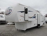 2009 Heartland Bighorn Photo #2