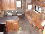 2007 Heartland Bighorn Photo #2