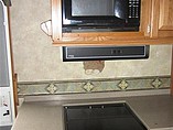 2007 Heartland Bighorn Photo #23