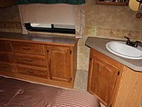 2008 Heartland Bighorn Photo #48
