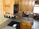 2008 Heartland Bighorn Photo #10