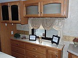 2007 Heartland Bighorn Photo #16
