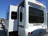 2011 Heartland Bighorn Photo #3