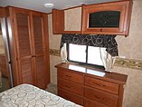 2011 Heartland Bighorn Photo #21