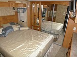2008 Heartland Bighorn Photo #9