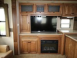 2012 Heartland Bighorn Photo #12