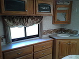 2006 Heartland Bighorn Photo #9
