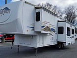 06 Heartland Bighorn