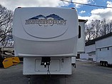 2006 Heartland Bighorn Photo #2