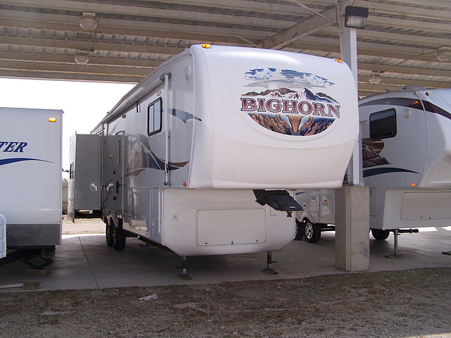 2008 Heartland Bighorn Photo