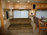 2010 Heartland Bighorn Photo #10