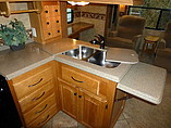 2010 Heartland Bighorn Photo #18