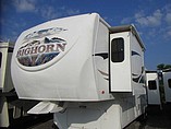 2009 Heartland Bighorn Photo #2