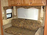 2009 Heartland Bighorn Photo #10