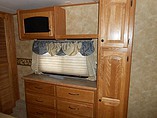 2009 Heartland Bighorn Photo #18