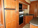 2010 Heartland Bighorn Photo #4