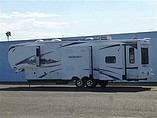 2011 Heartland Bighorn Photo #29