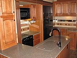 2011 Heartland Bighorn Photo #41