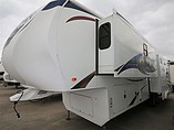 2011 Heartland Bighorn Photo #6