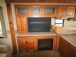 2011 Heartland Bighorn Photo #18