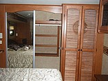 2011 Heartland Bighorn Photo #9
