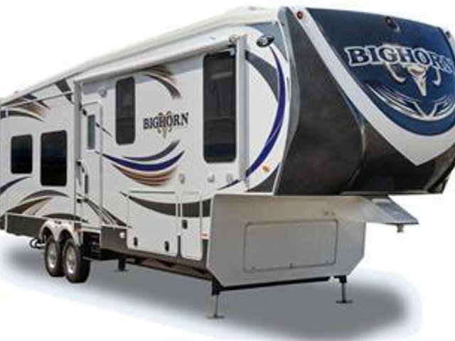 2013 Heartland Bighorn Photo