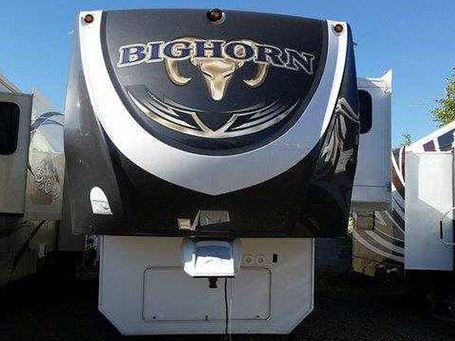 2014 Heartland Bighorn Photo