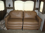 2012 Heartland Bighorn Photo #11