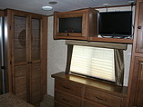 2012 Heartland Bighorn Photo #21