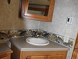 2006 Heartland Bighorn Photo #17