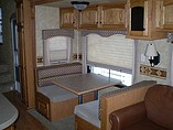 2009 Heartland Bighorn Photo #6
