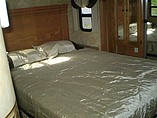 2009 Heartland Bighorn Photo #12