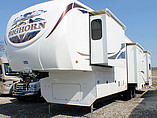 2010 Heartland Bighorn Photo #2