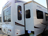 2010 Heartland Bighorn Photo #4