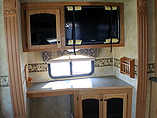 2010 Heartland Bighorn Photo #9