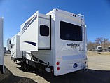 2015 Heartland Bighorn Photo #3