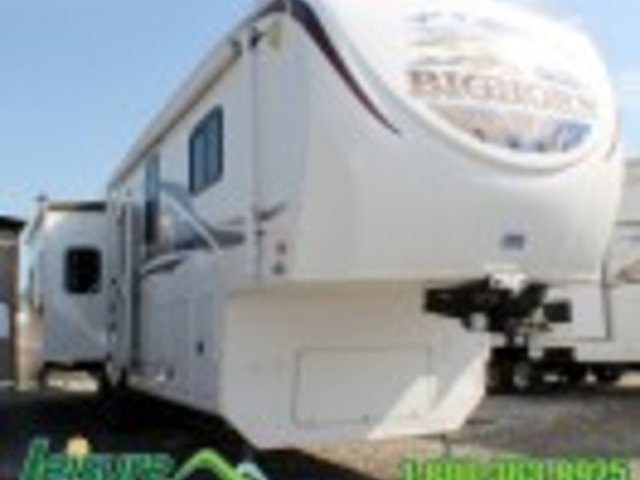 2010 Heartland Bighorn Photo