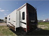 2016 Heartland Bighorn Photo #4