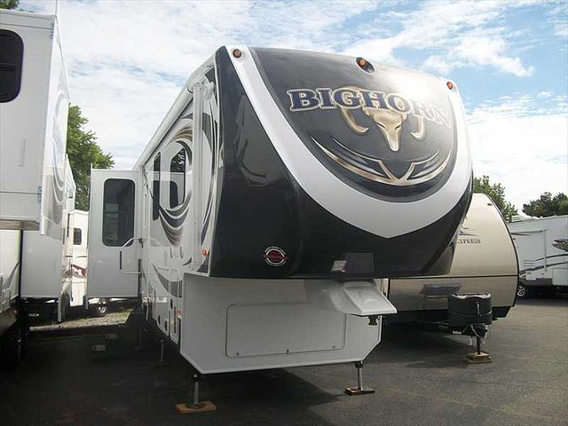 16 Heartland Bighorn