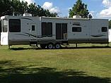 2010 Heartland Heartland Photo #2
